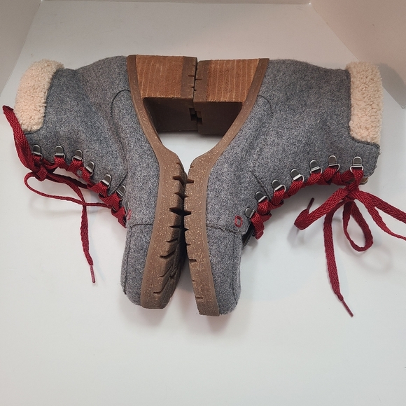 Korks Evie Women's Hiking bootie Style Trendy Popular Functional Lace Up Sz 7 - Picture 5 of 8